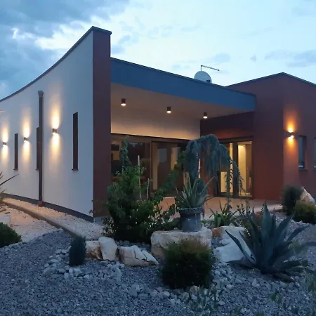 Guest house Bijou, Nature & Luxury In A Oasis Near Umag