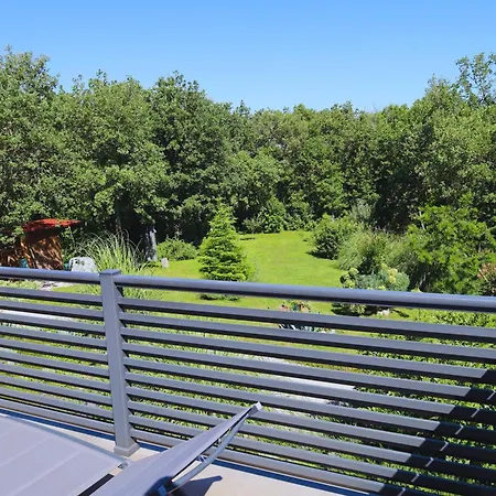 Bijou, Nature & Luxury In A Oasis Near Guest house
